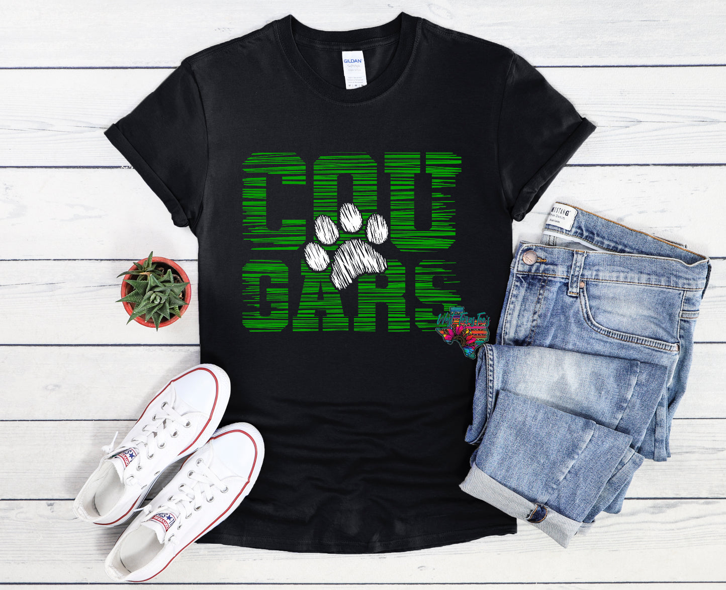 Cougars White Paw